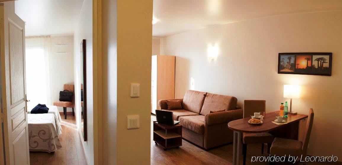 Villa Val Senart 1Ere Avenue Quincy-sous-Sénart 객실 사진